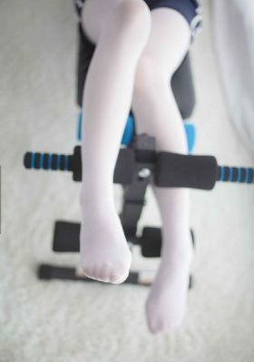 女警出更