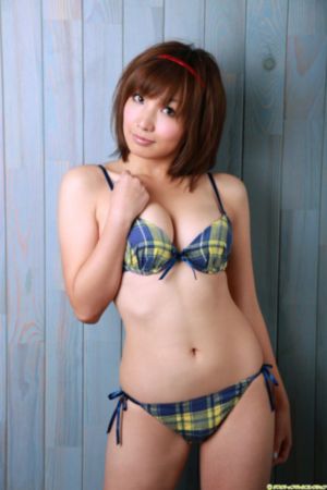 大胸女邻居bd